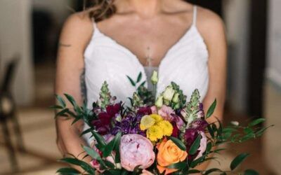 A colourful wedding theme