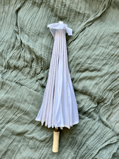 hand held parasols white