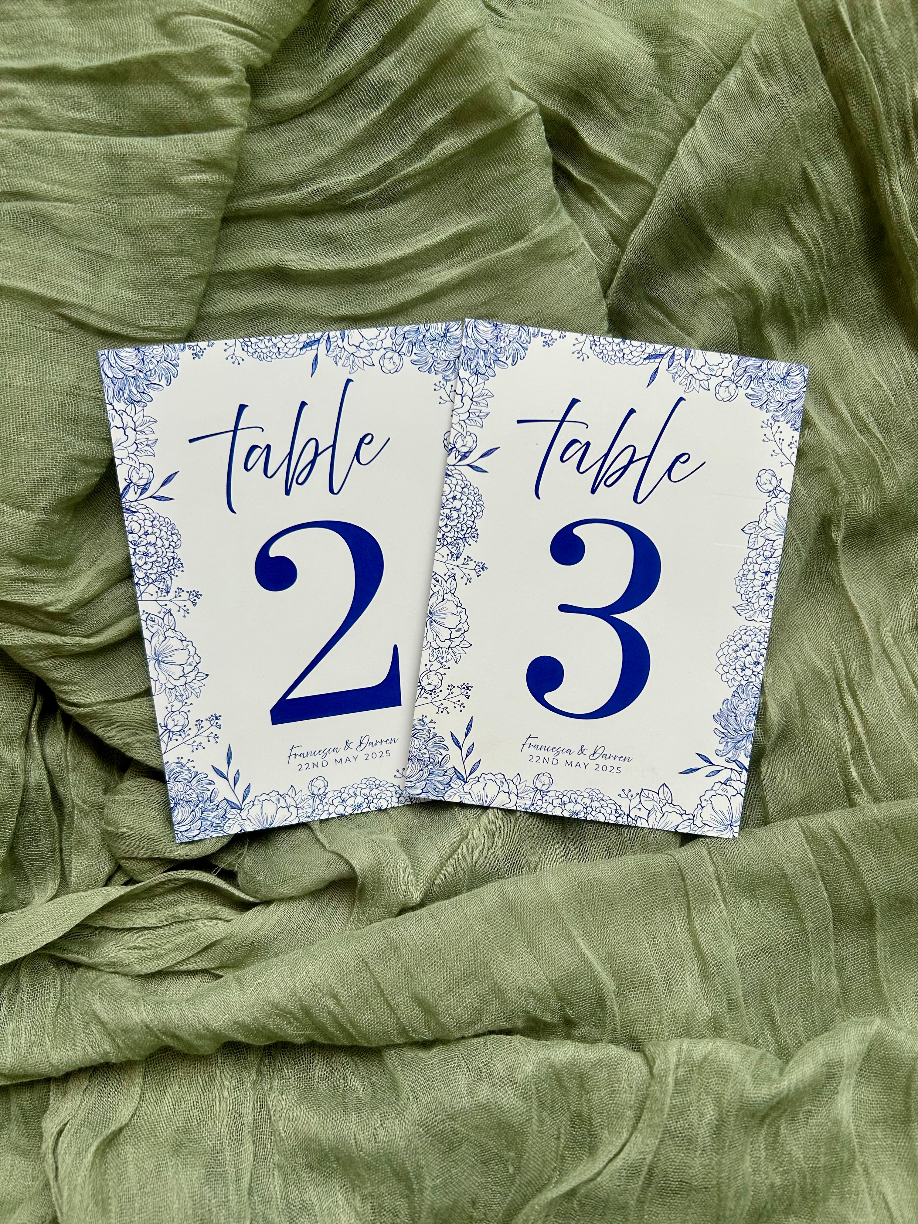 Watercolor flower seating plan medium : without stick